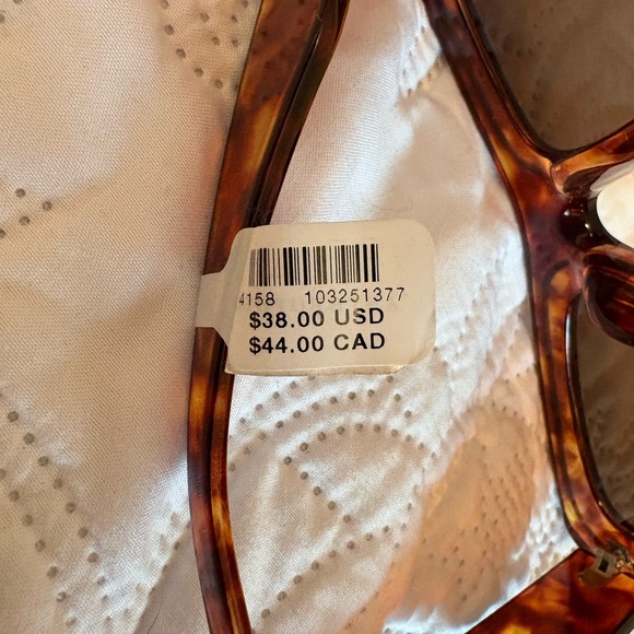 NEW! Anthropologie Eyeking Beveled Cateye Tortoise Shell Sunglasses - Picture 7 of 8